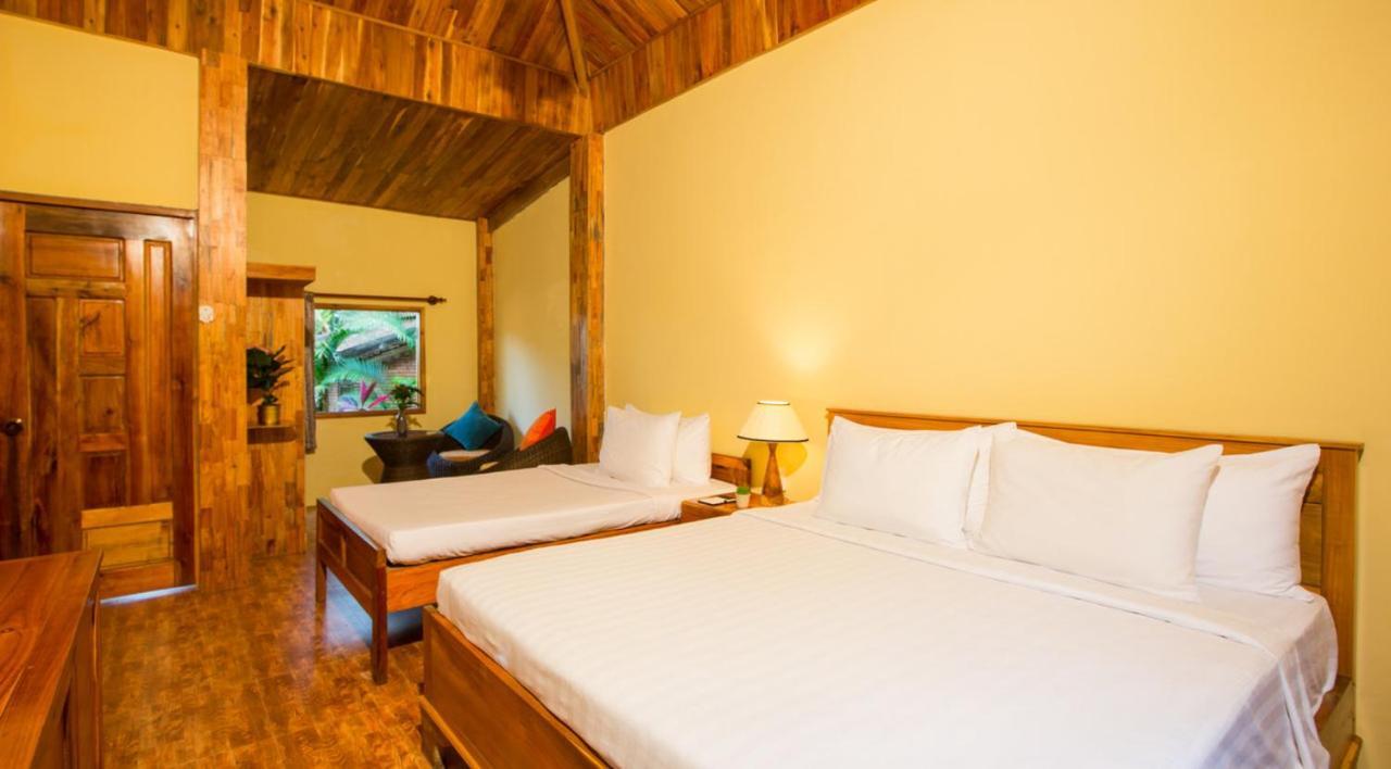 Chez Carole Beach Resort Phú Quốc Exterior photo